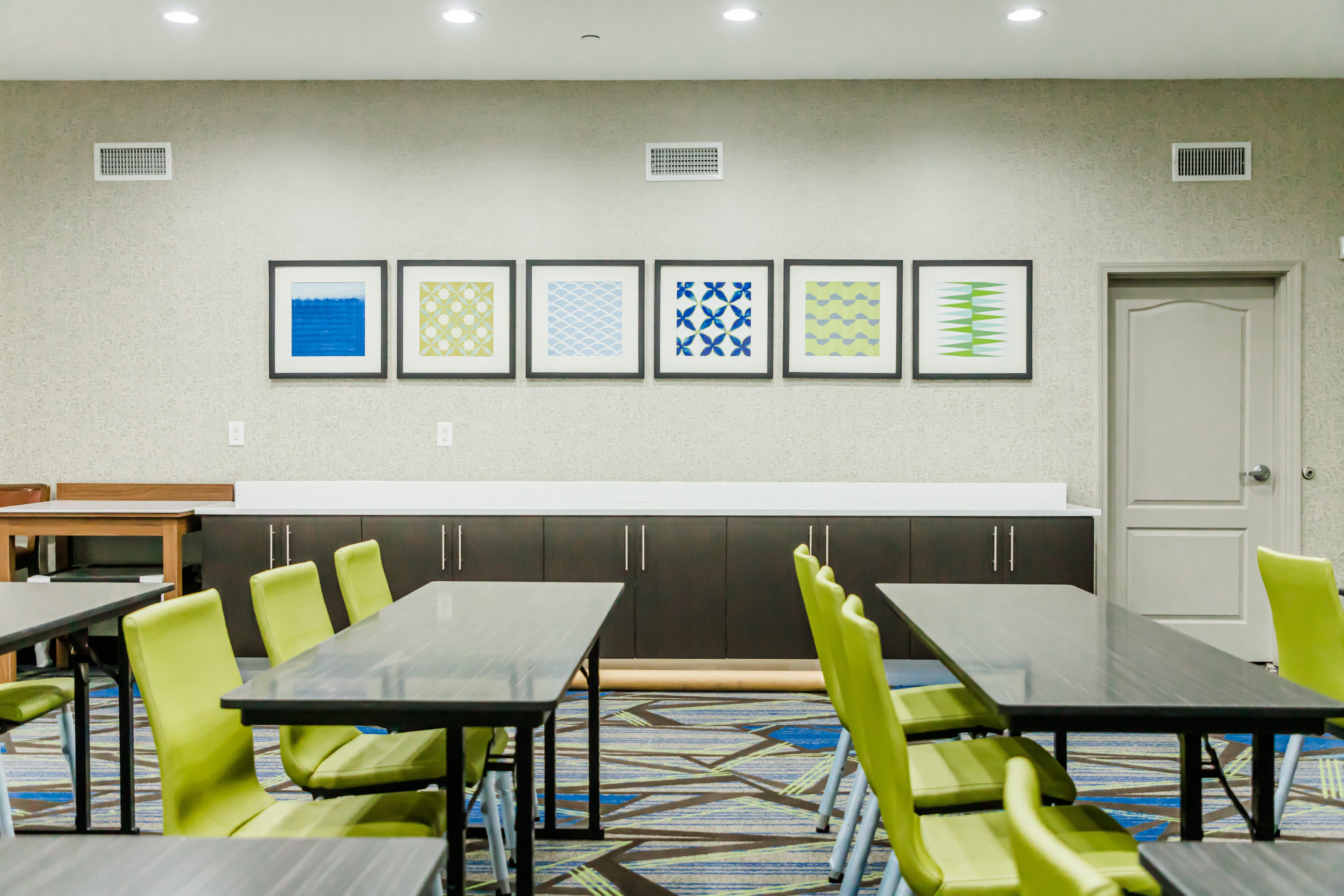 Holiday Inn Express Hotel & Suites Greenville By Ihg Exterior foto